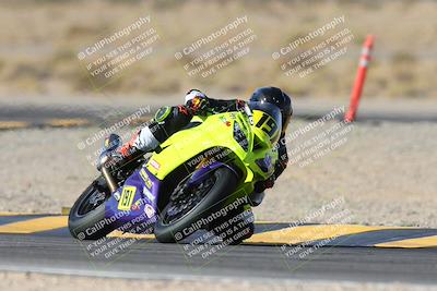 media/Dec-08-2024-CVMA (Sun) [[267e5a7075]]/Race 2-Amateur Supersport Open/